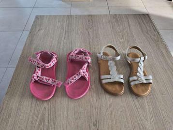 Sandalen Teva en Geox beschikbaar voor biedingen