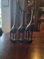 set van 3 zwart houten beeldje van giraffen west-afrika, Antiek en Kunst, Ophalen
