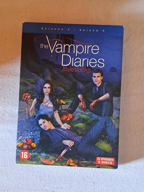 The vampire diaries love sucks seizoen 3, Cd's en Dvd's, Dvd's | Tv en Series, Ophalen of Verzenden