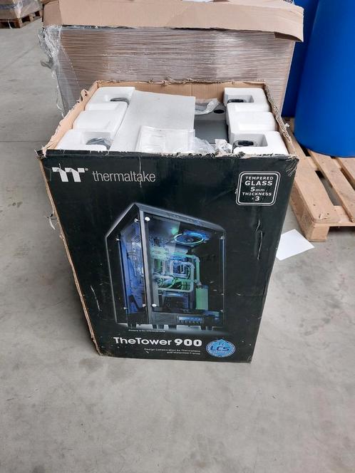 Nieuwe thermaltake thetower 900 behuizing, Computers en Software, Computerbehuizingen, Zo goed als nieuw, Ophalen