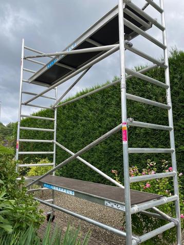 Rolsteiger stelling  steiger rolstelling extra platform incl, Enlèvement, Comme neuf