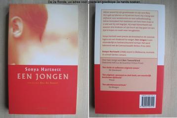 343 - Een jongen - Sonya Hartnet beschikbaar voor biedingen