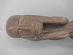 Afrikaanse totem, Ophalen