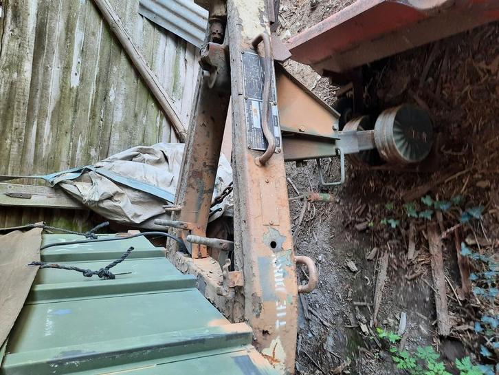 Remorque de l'armée doit partir, Articles professionnels, Agriculture | Outils, Enlèvement