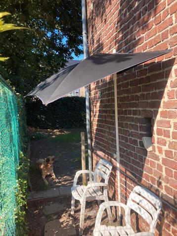 Parasol voor balkon beschikbaar voor biedingen