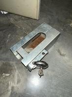 Dissel slot met slot en 2 sleutels aanhangwagen, Ophalen of Verzenden, Zo goed als nieuw