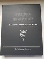 Boek Friese klok zelfbouw, Antiek en Kunst, Ophalen of Verzenden