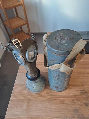 Masque à gaz L702 Belgium taille 2 WW2, Enlèvement ou Envoi