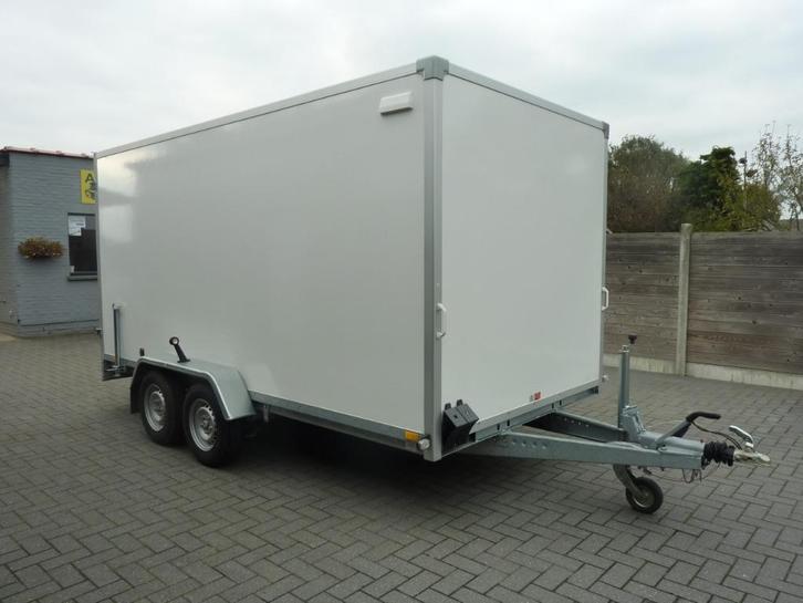 Gesloten koffer aanhangwagen 2700 kg NIEUW, Auto diversen, Aanhangers en Bagagewagens, Nieuw, Ophalen