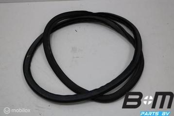 Portierrubber links of rechtsachter Audi A3 8V4833721B beschikbaar voor biedingen