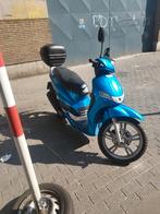 Scooter peugeot tweet classe B, Fietsen en Brommers, Ophalen of Verzenden, Zo goed als nieuw, Peugeot