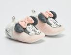 Chausson Minnie Neuf 6-9Mois, Kinderen en Baby's, Babykleding | Schoentjes en Sokjes, Slofjes, Meisje, Nieuw, Ophalen of Verzenden