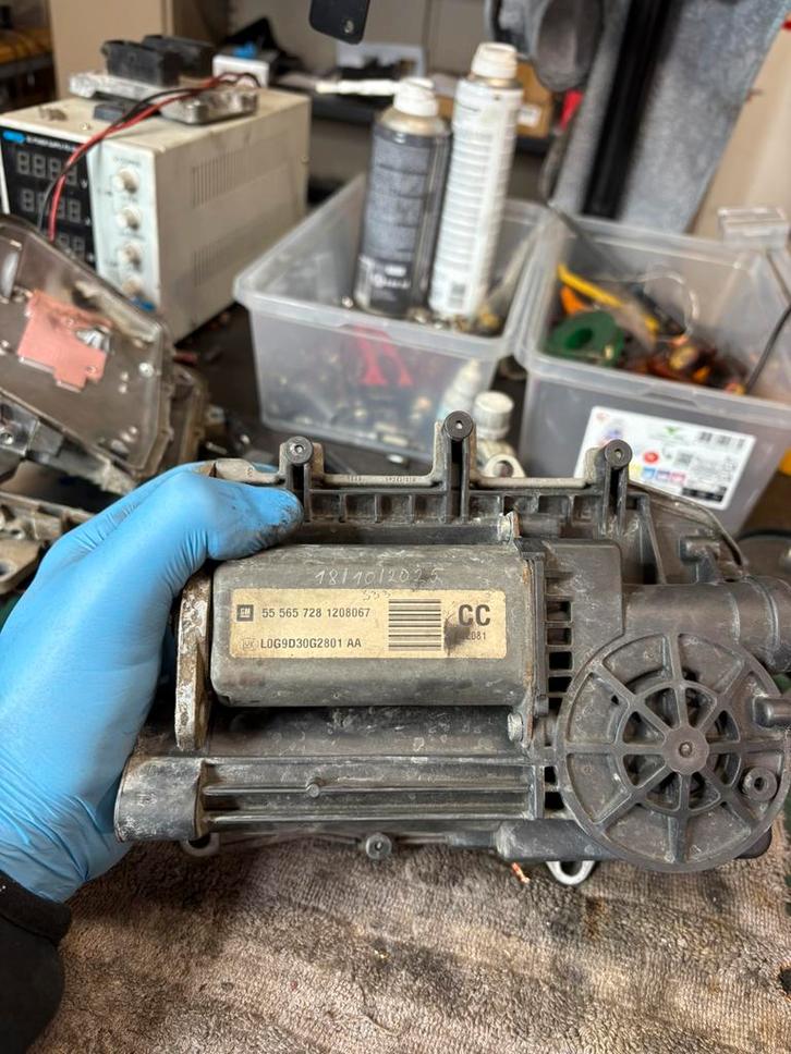 555636181208067 L0G6D30007C0AB AG9D300710A, Autos : Pièces & Accessoires, Transmission & Accessoires, Opel, Enlèvement ou Envoi