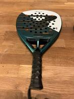 Bullpadel Hack 04 in goede staat te koop., Sport en Fitness, Padel, Ophalen of Verzenden, Zo goed als nieuw, Padelracket