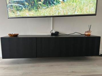 Tv meubel zwartbruin beschikbaar voor biedingen
