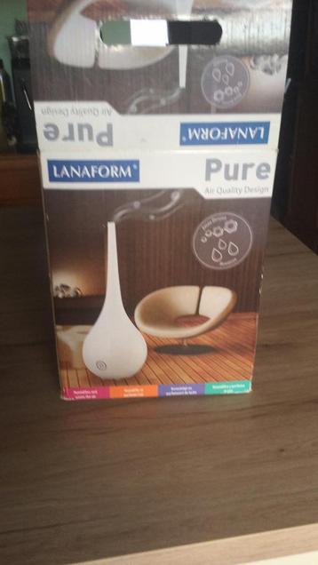 LANAFORM Pure beschikbaar voor biedingen