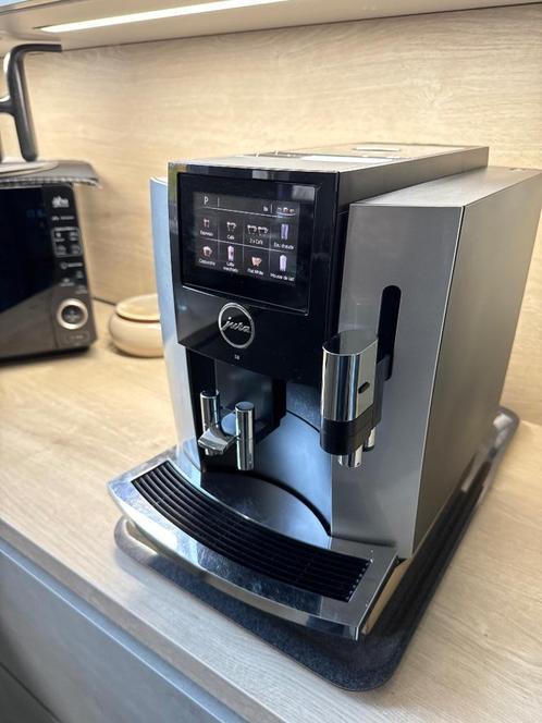 Machine espresso Jura S8 (sous garantie 14 mois) - Etat neuf, Electroménager, Cafetières, Comme neuf, Café moulu, Café en grains