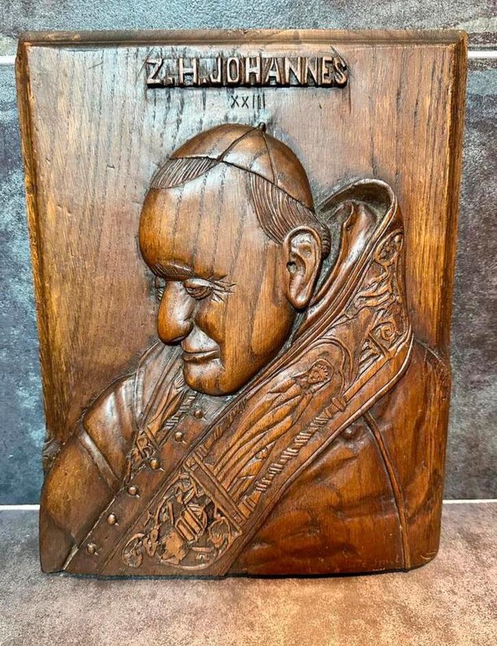 Ancienne sculpture en chêne du Pape Jean XXIII, Antiek en Kunst, Antiek | Religieuze voorwerpen, Ophalen of Verzenden