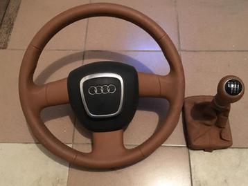  NIEUW AUDI stuurwiel en pookknop, beide in leer beschikbaar voor biedingen