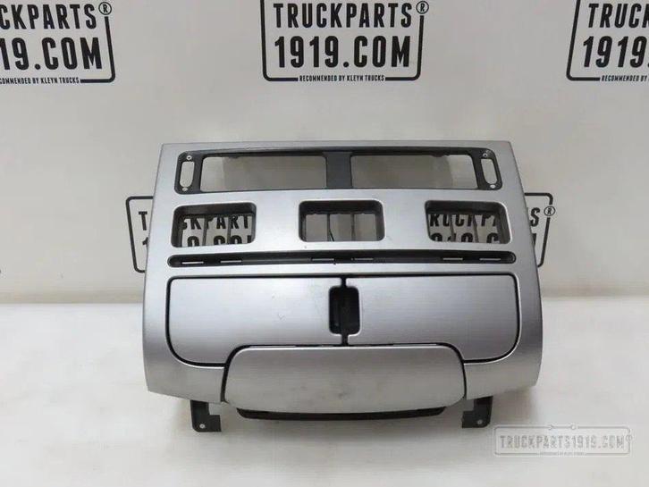 DAF 1830330 Dashboard middenpaneel, Auto-onderdelen, Vrachtwagen-onderdelen, Gebruikt, Ophalen