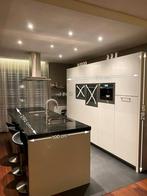 #15 Moderne keuken met kookeiland, Huis en Inrichting, Ophalen, Met kookeiland