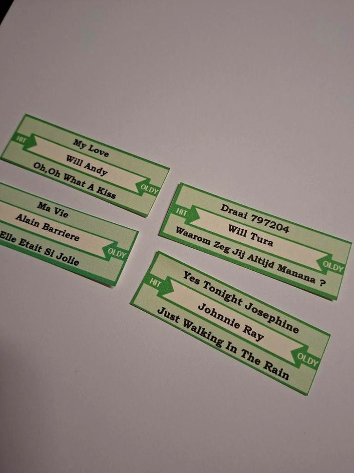 Gezocht word document, groen hit oldy bedankt alvast, Verzamelen, Automaten | Jukeboxen, Ophalen