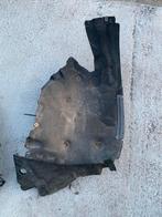 BMW ARG F10 F11 wielkasten 51717186723 7186723, Ophalen, Gebruikt, Spatbord, BMW