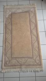 Nepal tapijt, Enlèvement