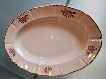 Plat oval Boch Suzon 2 fleurs, Enlèvement ou Envoi