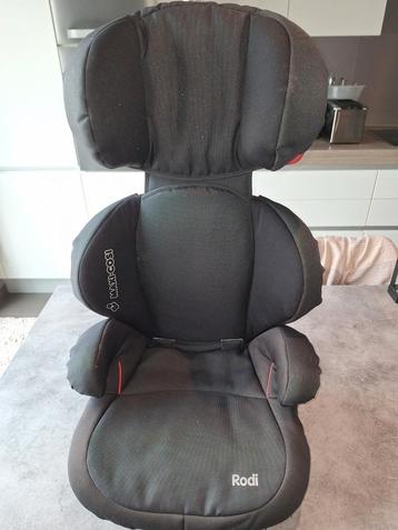 maxi cosi beschikbaar voor biedingen