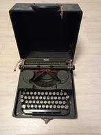 Antieke typemachine Royal...  draagbaar... schrijft goed, Ophalen
