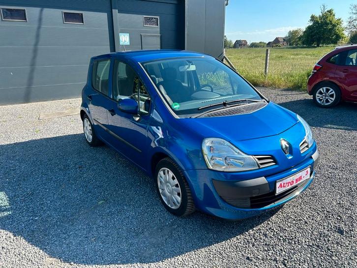 Renault Modus 1.2essence AIRCO Distribution fait, Auto's, Renault, Bedrijf, Modus, Centrale vergrendeling, Elektrische ramen, Benzine