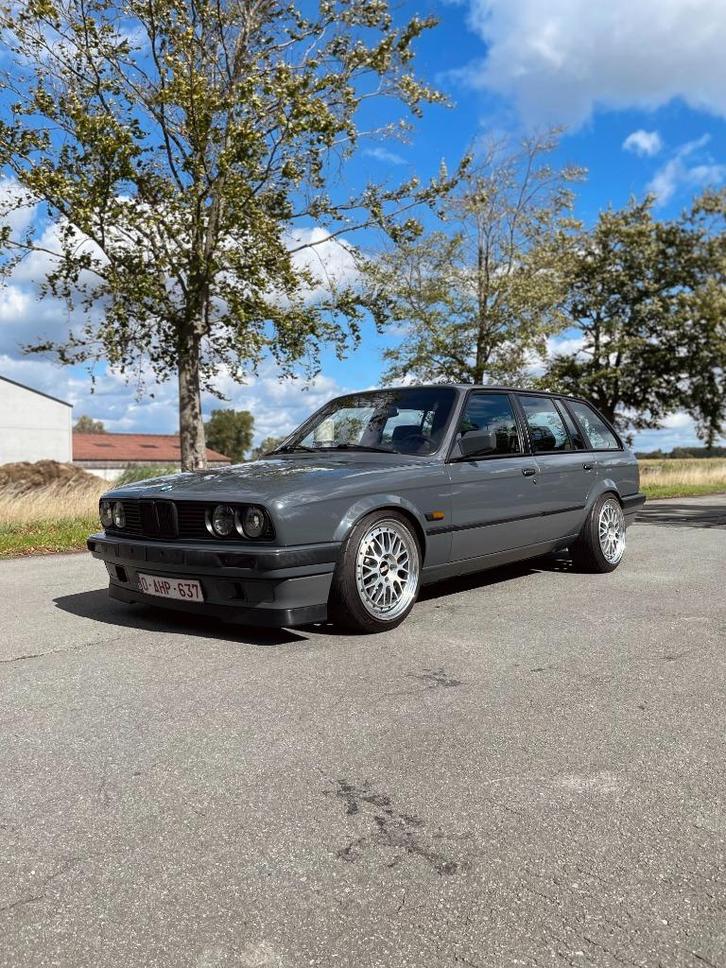 BMW E30 318i Touring – Full Rebuild / KW V2 / BBS LeMans, Auto's, BMW, Particulier, 3 Reeks, ABS, Elektrische buitenspiegels, Lichtmetalen velgen