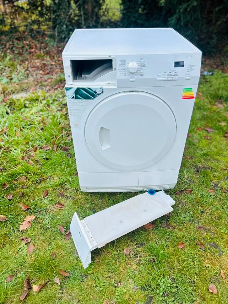 AEG ✅ droogkast 8kg perfect werkend staat, Elektronische apparatuur, Droogkasten, Zo goed als nieuw, Ophalen