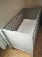 Kinderbed met lakendjes, Kinderen en Baby's, Kinderkamer | Complete kinderkamers, Ophalen, Gebruikt, Jongetje of Meisje