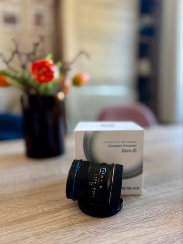 Laowa 9mm F2.8 Zero-D comme neuf avec facture  beschikbaar voor biedingen