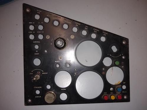 Panel tableau de bord véhicule blindé anglais ou US, Verzamelen, Militaria | Algemeen, Landmacht, Overige typen, Ophalen of Verzenden