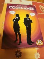 Gezelschapsspel Codenames, Hobby en Vrije tijd, Ophalen of Verzenden, Zo goed als nieuw