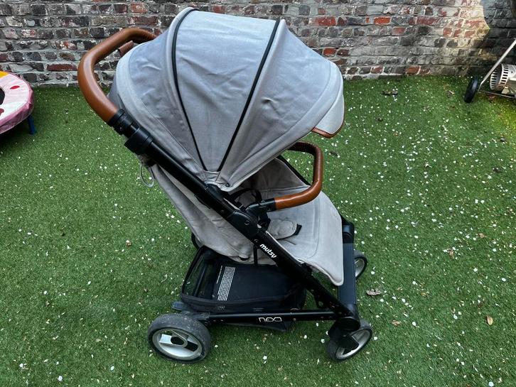 Mutsy Nexo, Kinderen en Baby's, Kinderwagens en Combinaties, Gebruikt, Kinderwagen, Mutsy, Verstelbare duwstang, Ophalen