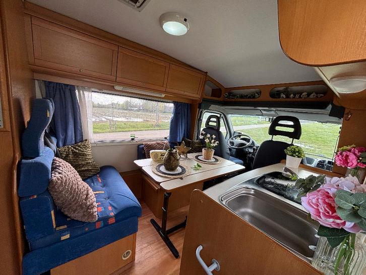 Leuke Fiat Ducato 2.3JTD met maar 56.000km 4 personen, Caravans en Kamperen, Mobilhomes, Particulier, tot en met 4, Half-integraal