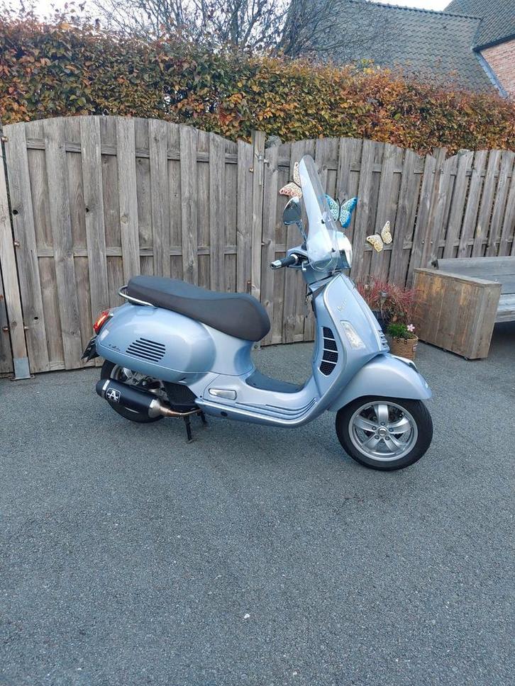 Vespa gts 125 2022, Motoren, Motoren | Piaggio, Particulier, Scooter, 11 kW of minder, 1 cilinder, Minimaal motorrijbewijs A1