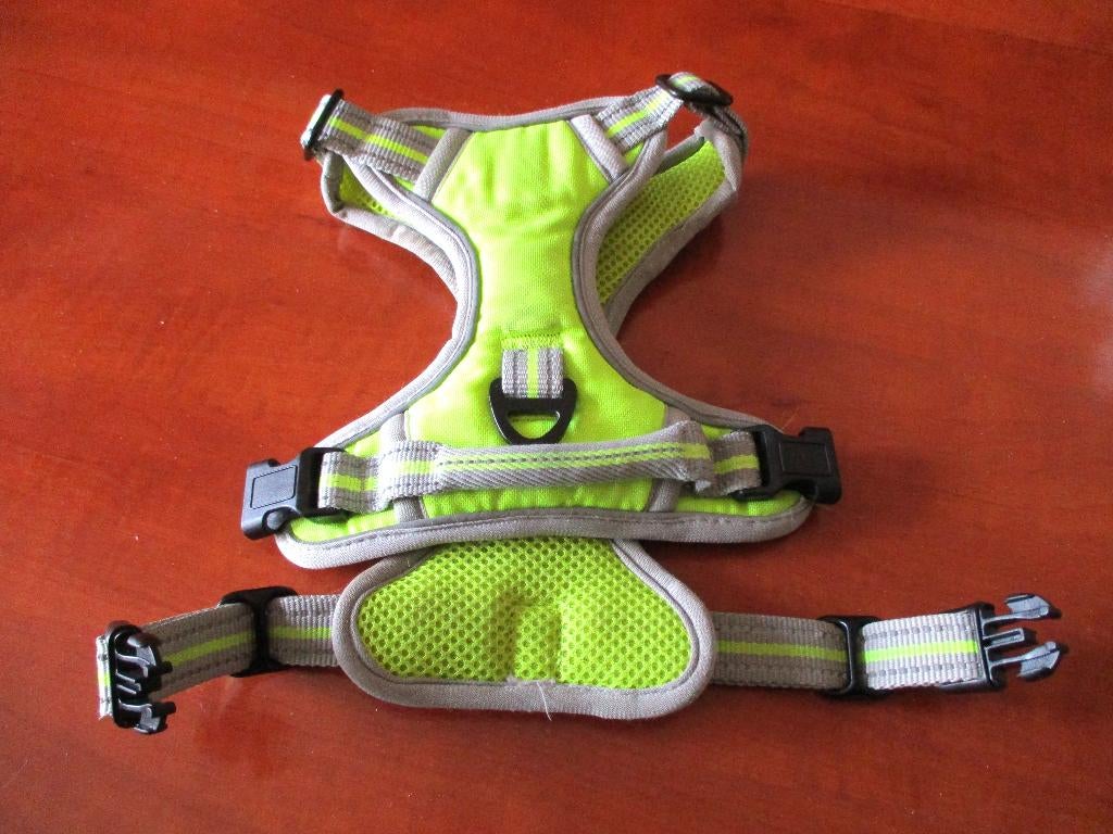 Harnais souple et réfléchissant taille S, Animaux & Accessoires, Laisses pour chiens, Comme neuf, Enlèvement ou Envoi