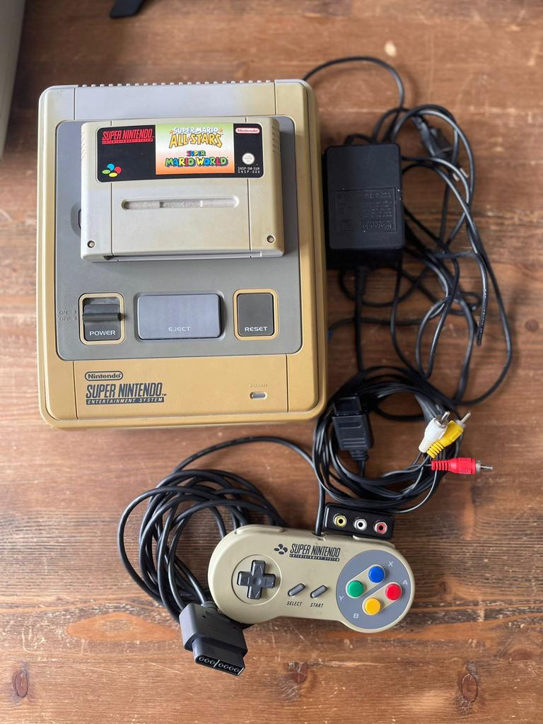Super nintendo set + super mario all stars game ge koop, Games en Spelcomputers, Games | Nintendo Super NES, Gebruikt, Overige genres