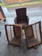 2 wasmanden en gratis gevlochten stoel, Enlèvement, Comme neuf