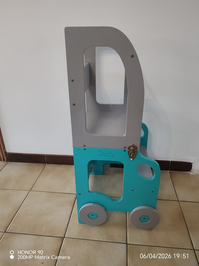 2-in-1 Montessori Leertoren & Kindertafeltje, Ophalen