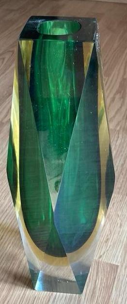 Groene vintage sommerso glazen vaas 30cm, Gebruikt, Ophalen of Verzenden, Glas, Minder dan 50 cm