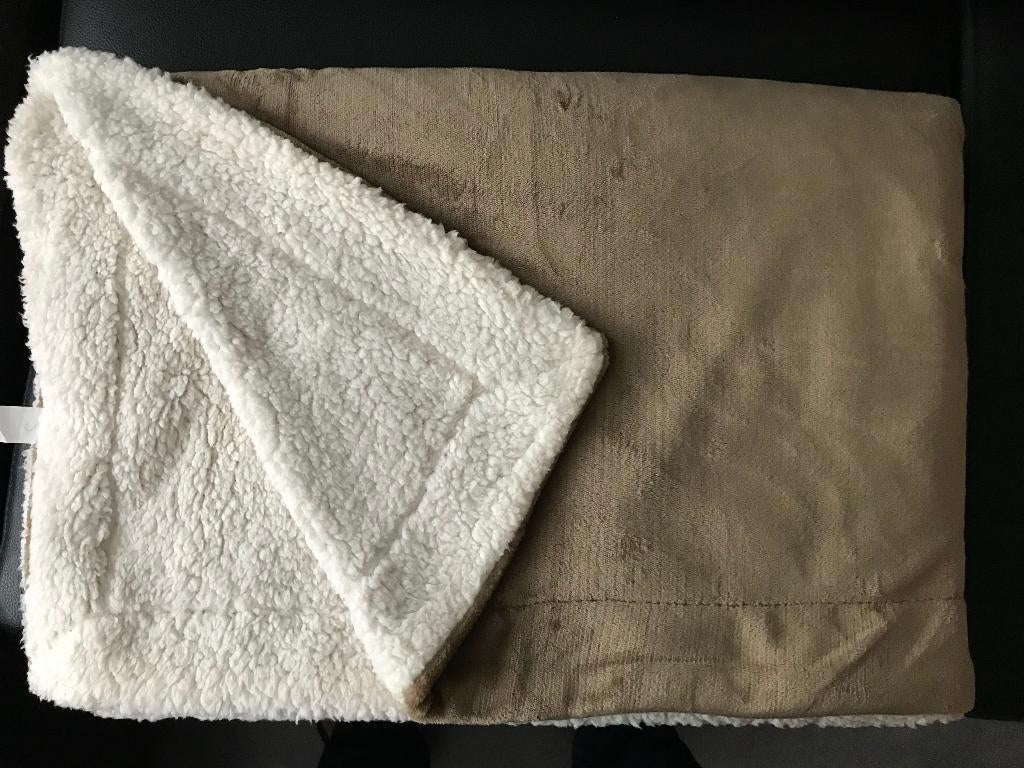 Plaid - Couverture en flanelle polaire / Neuf !!!, Maison & Meubles, Accessoires pour la Maison | Plaids & Couvertures, Enlèvement