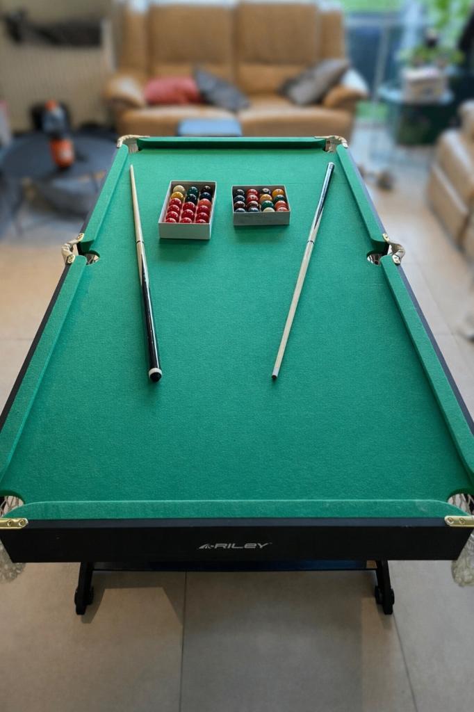 Riley 6Ft 4-in-1 Folding Snookertafel, Sports & Fitness, Billards & Billards américains, Utilisé, Table de snooker, Enlèvement
