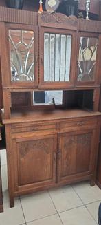 houten 'oude' kast, Enlèvement