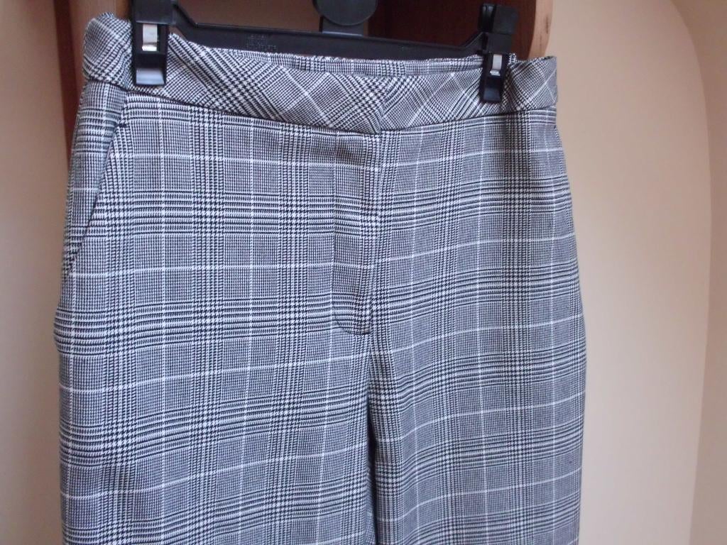 H&M T38 broek, Kleding | Dames, Broeken en Pantalons, Maat 38/40 (M), H&M, Ophalen of Verzenden, Zo goed als nieuw